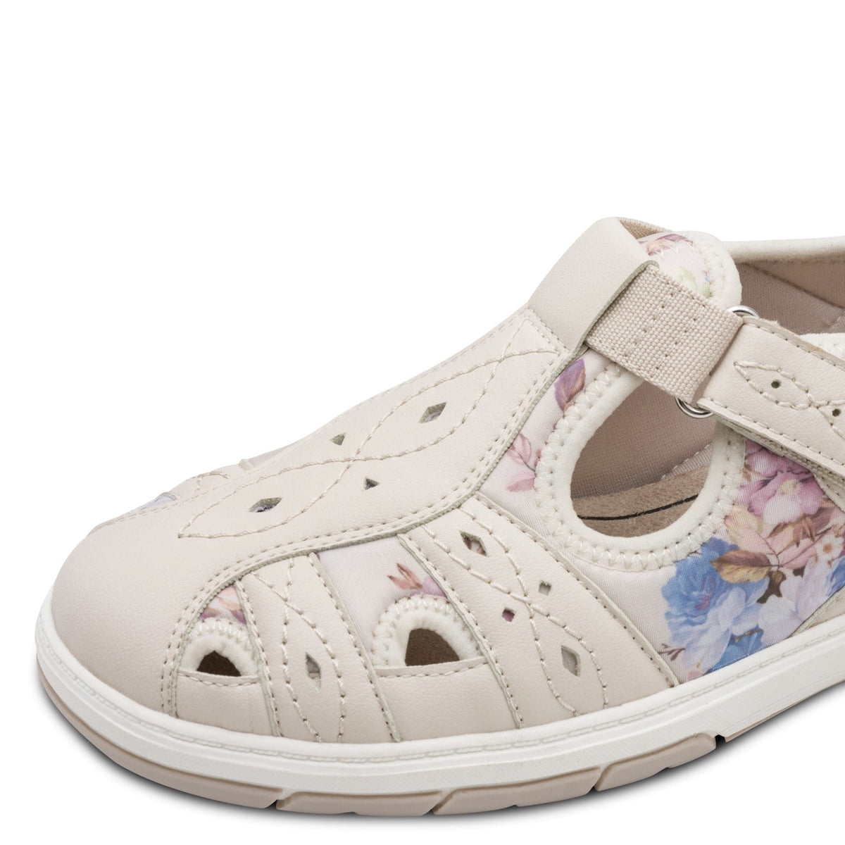 Giselle Beige Multi Lace-up Sneaker