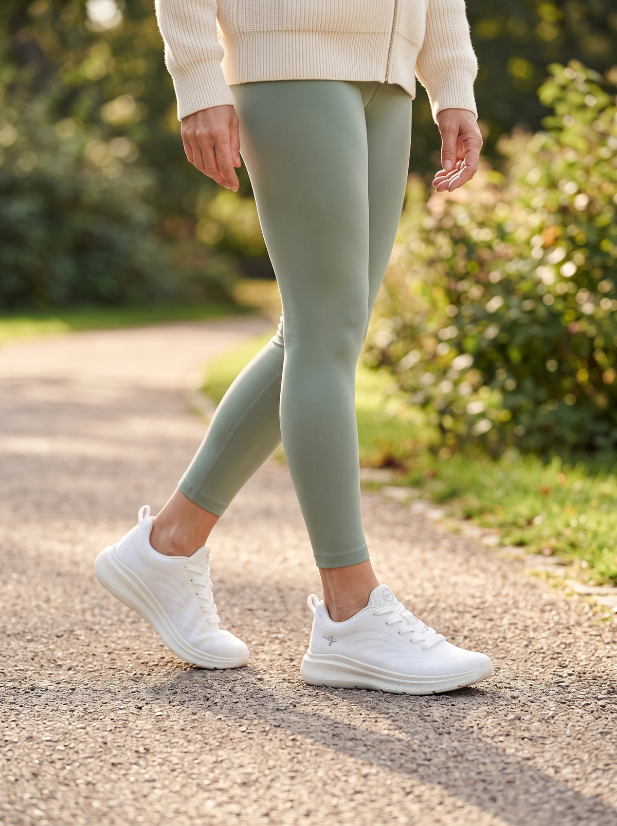 Deanne Off White - Lightweight Bunion friendly casual