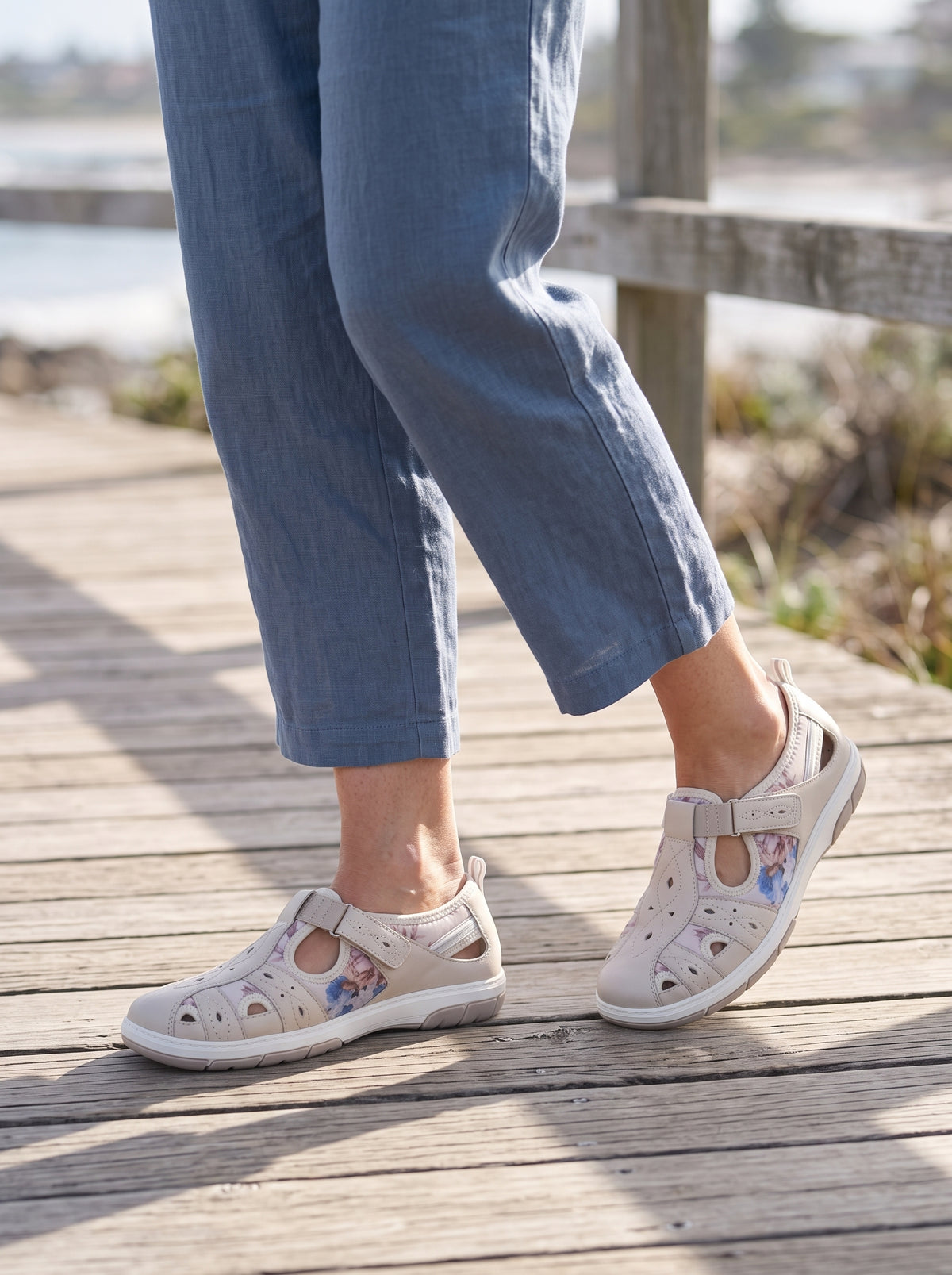 Giselle Beige Multi — Casual Sandal