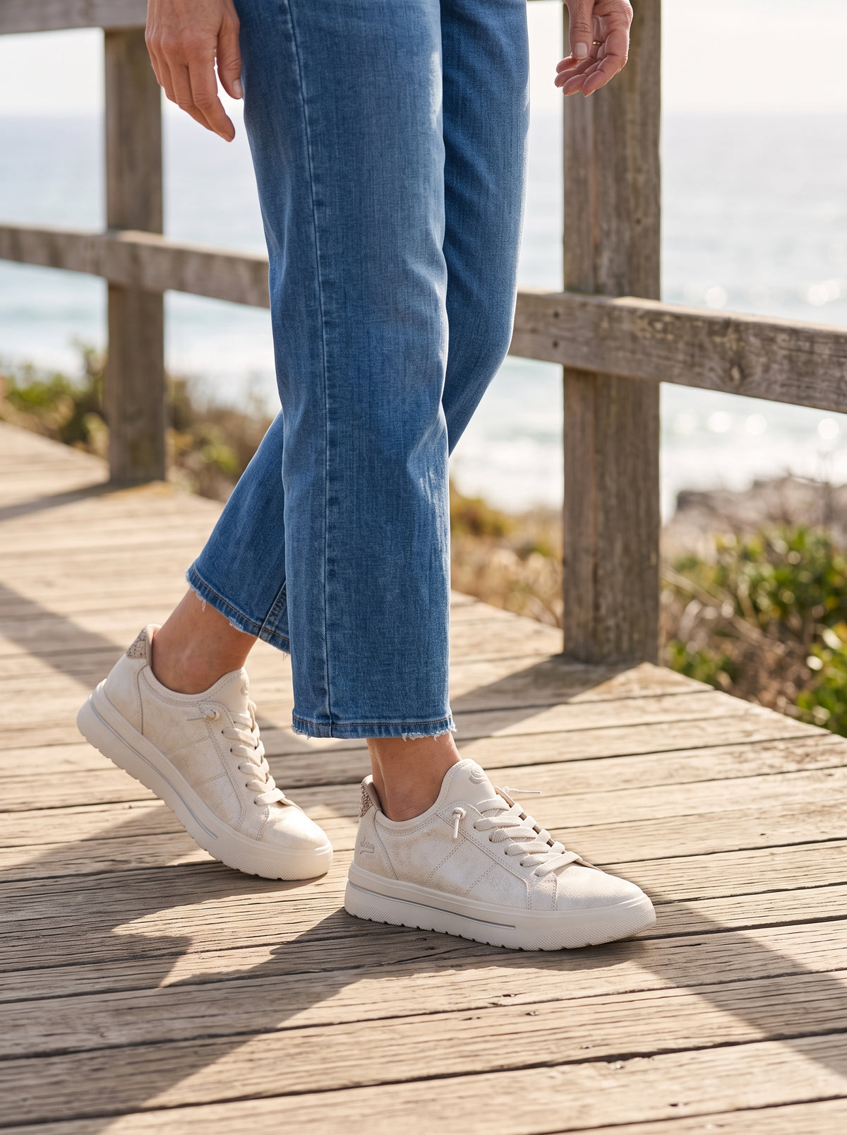 Juliette Gold — Step In Casual