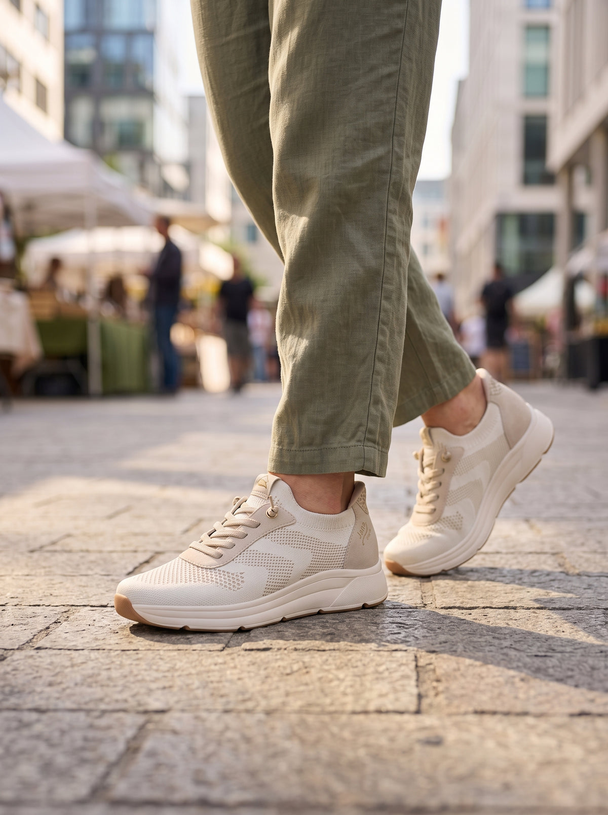 Lena Beige/Gold — Lace-up Sneaker