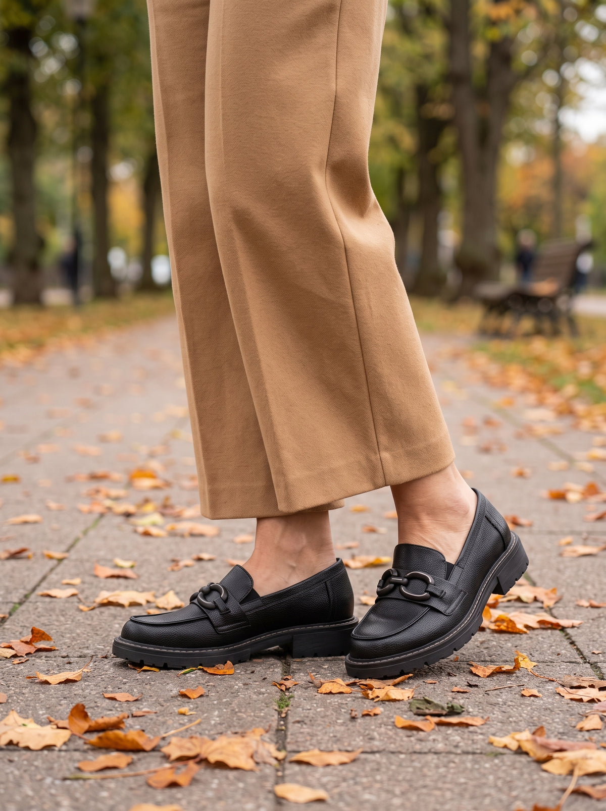 Ophelia Black — Slip-on