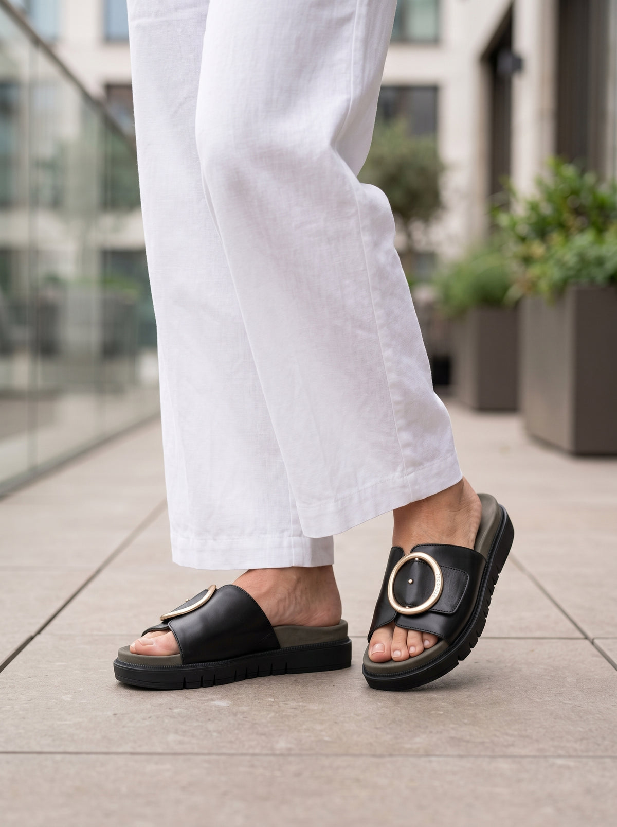 Sylvie Black Nappa — Slide