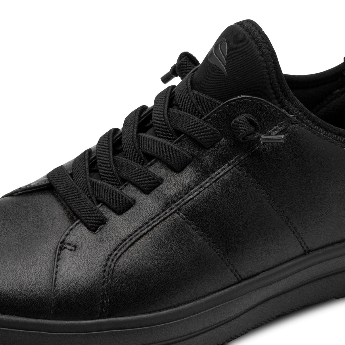 Juliette Black Lace-up Sneaker