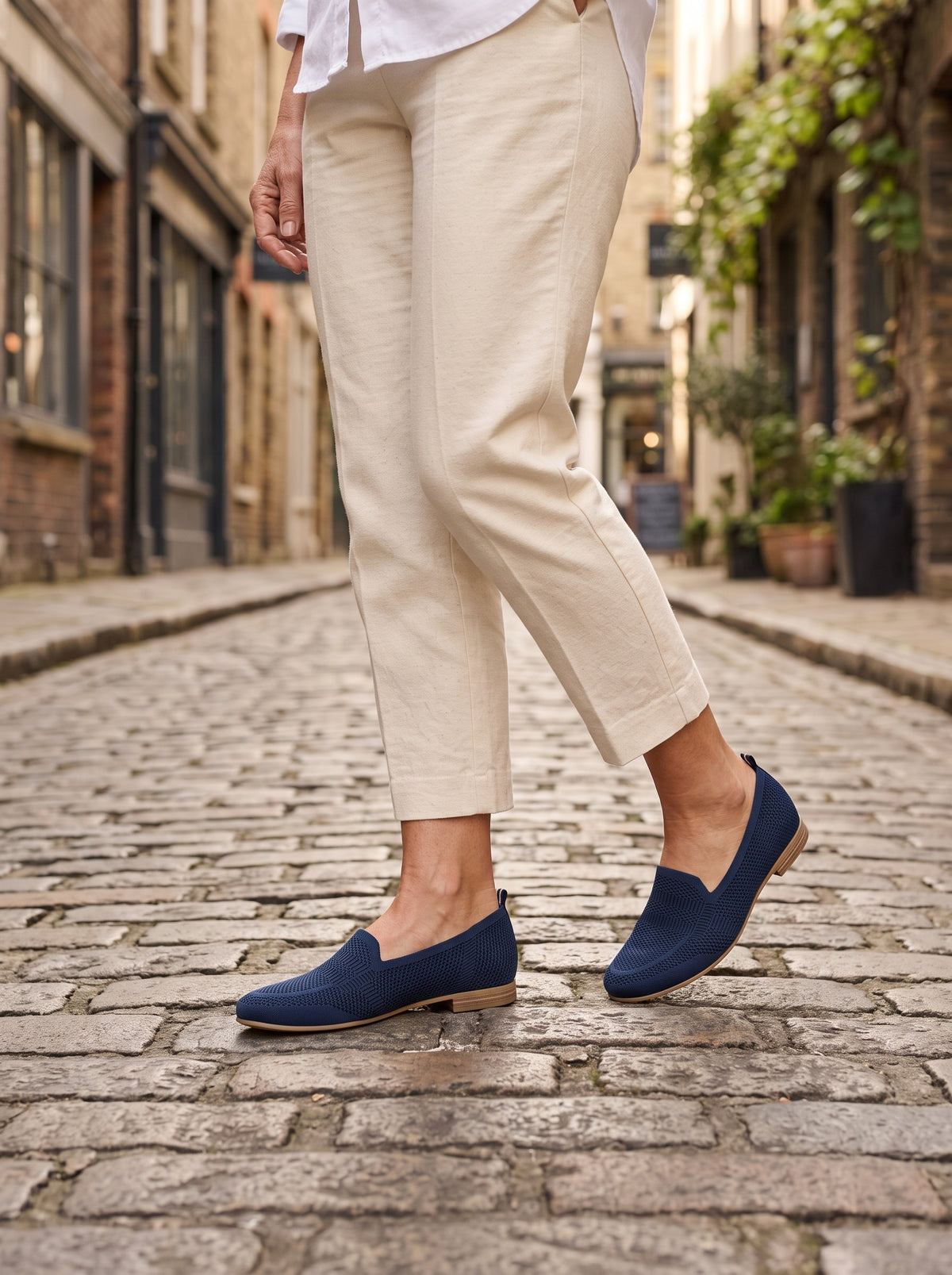 Mireille Navy — Slip-on