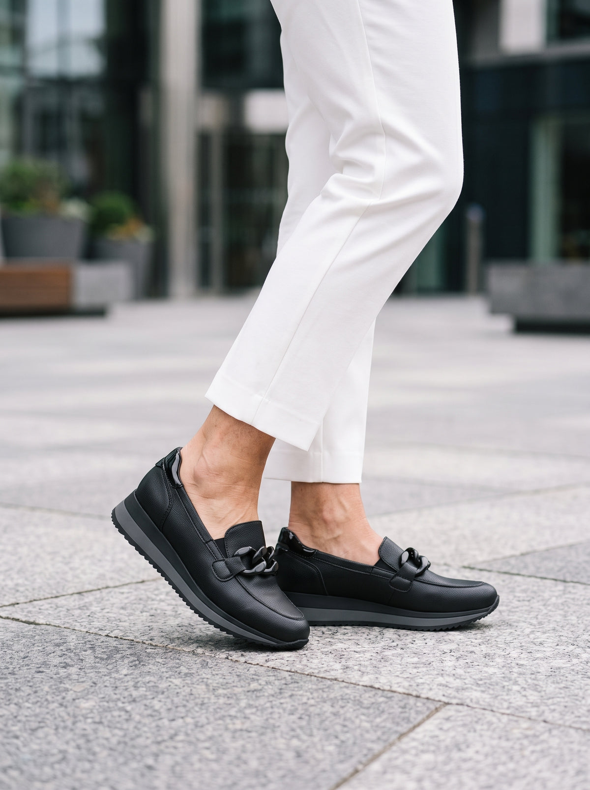Paloma Black — Slip-on