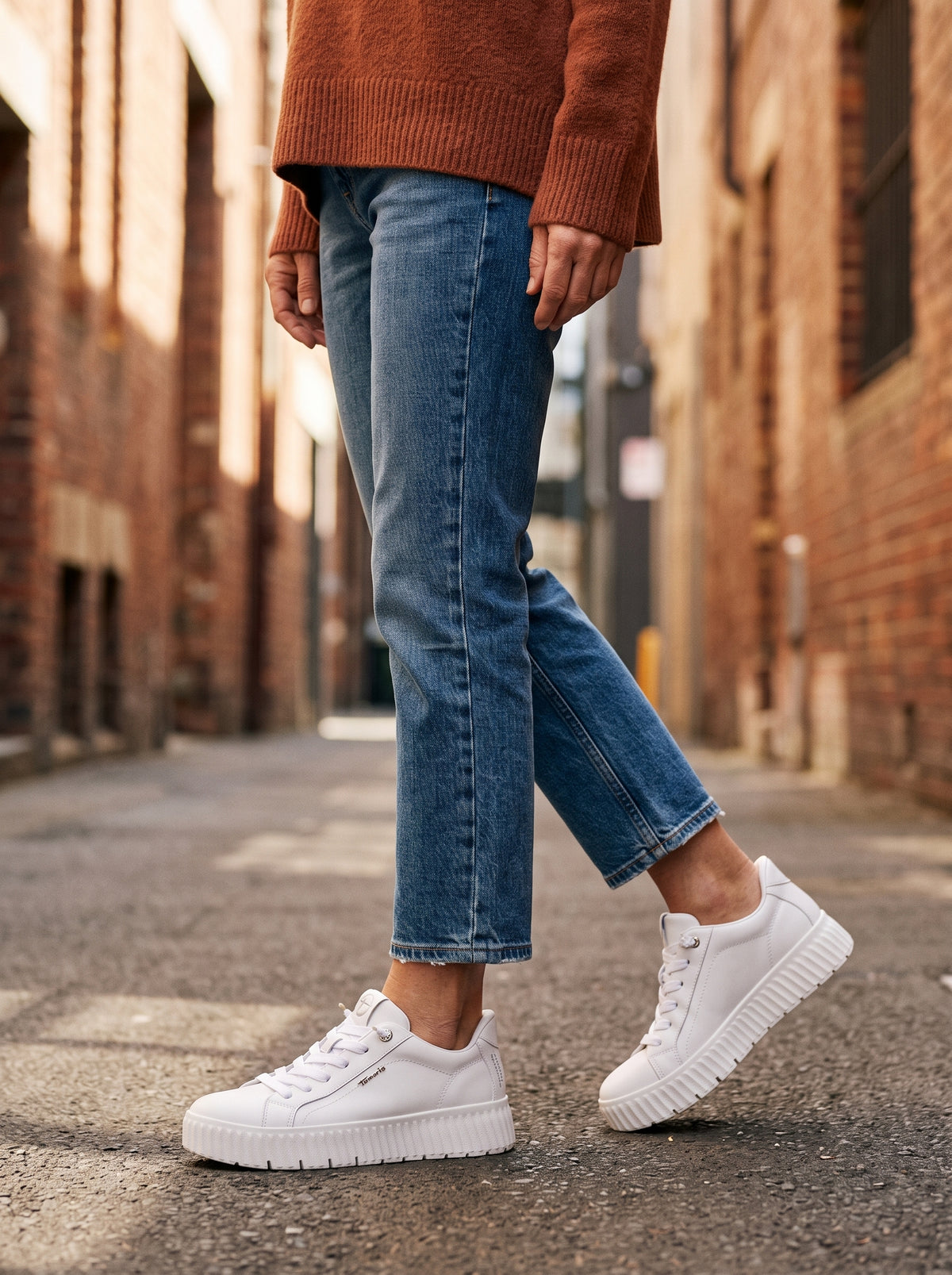 Sabine White — Step In Casual